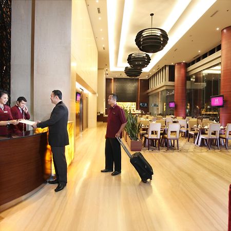 Swiss-Belinn Ska Pekanbaru Exterior foto