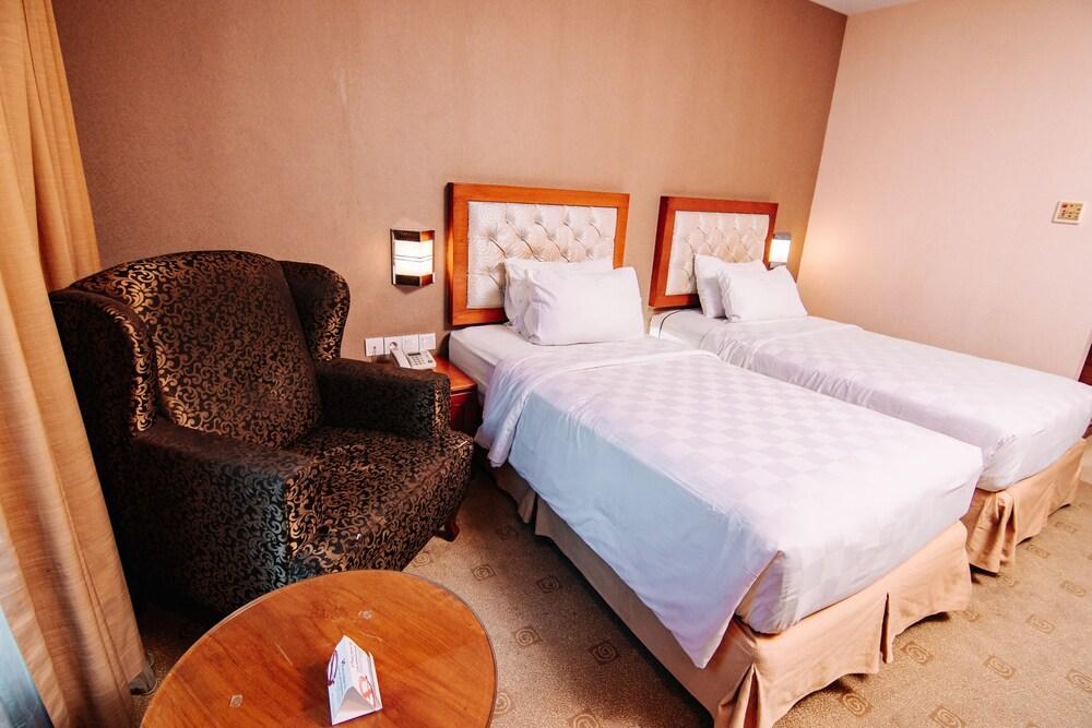 Swiss-Belinn Ska Pekanbaru Exterior foto